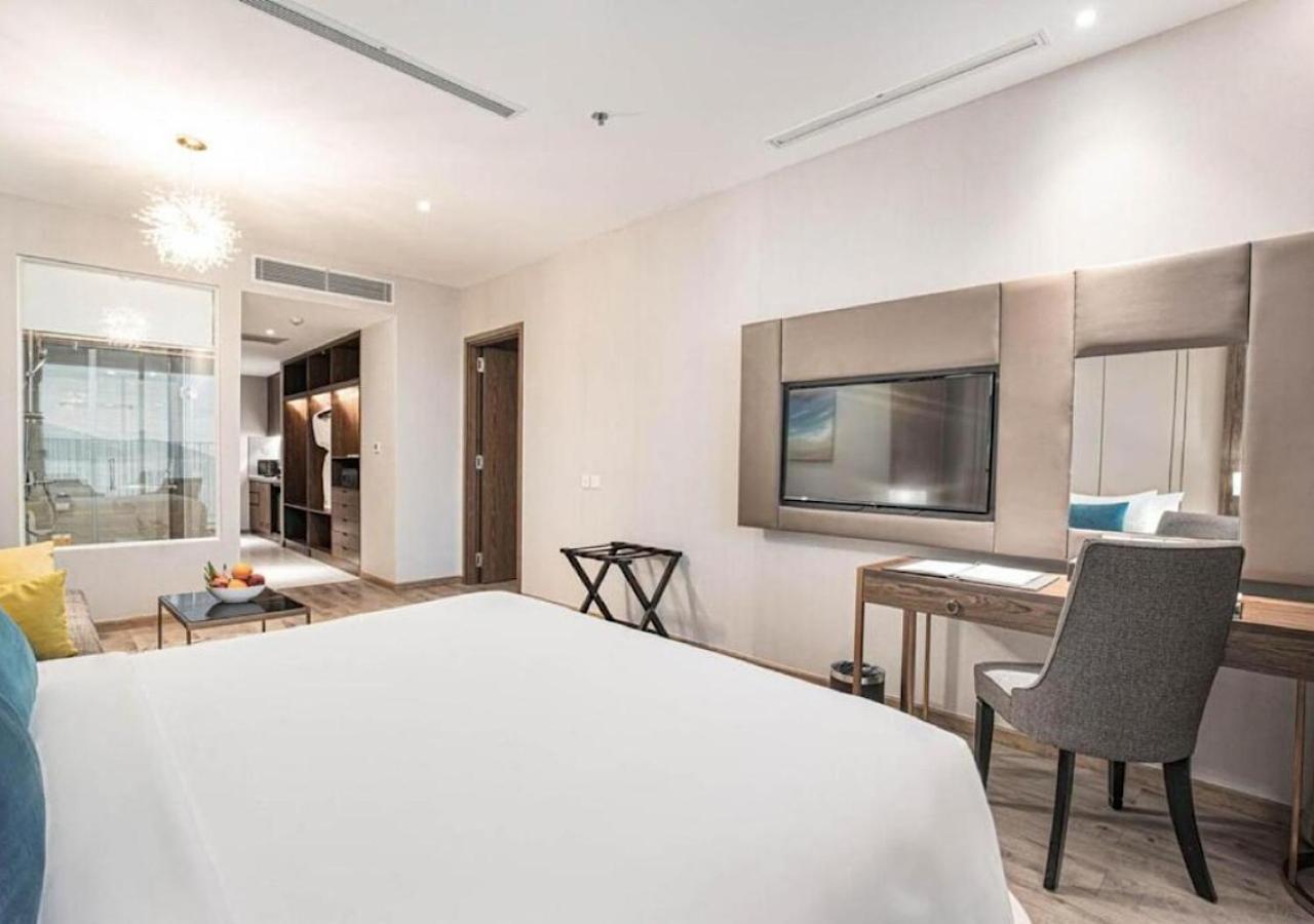 ホテル Panorama Luxury Beach ニャチャン エクステリア 写真